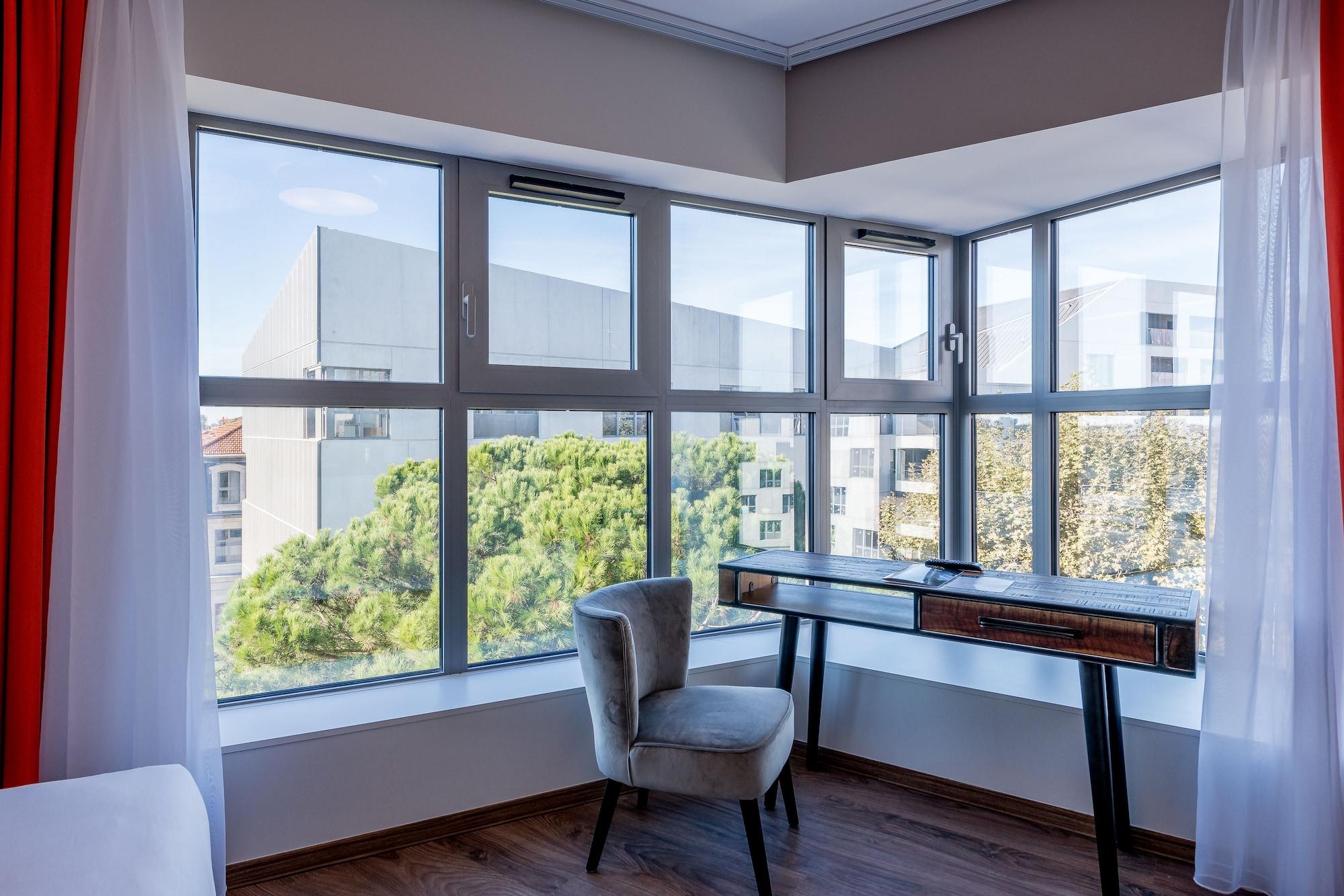 All Suites Bordeaux Centre Marne - Gare Saint-Jean Luaran gambar
