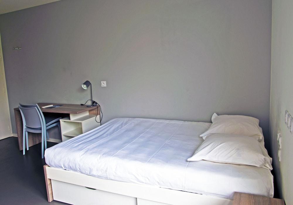 All Suites Bordeaux Centre Marne - Gare Saint-Jean Luaran gambar