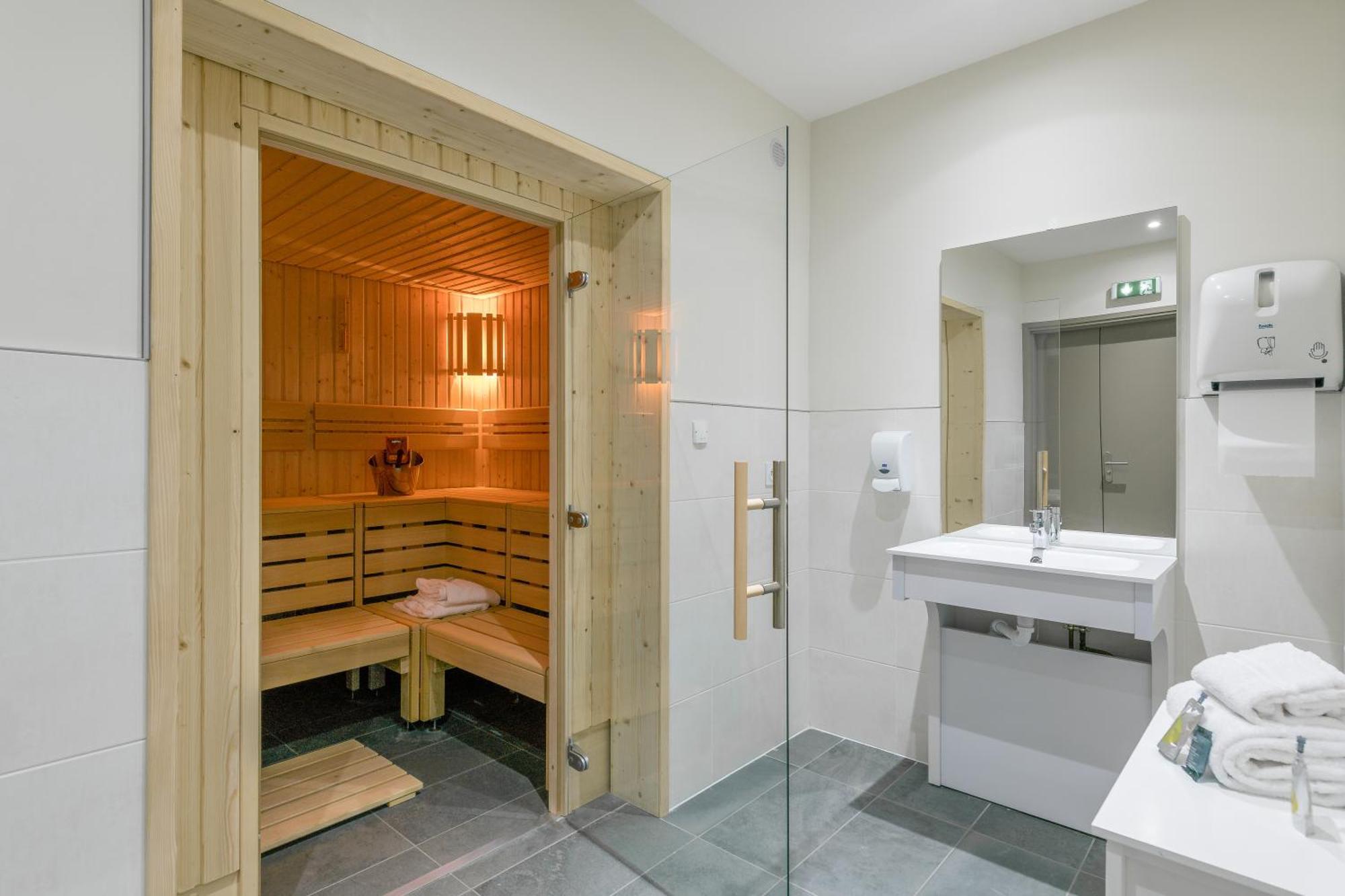 All Suites Bordeaux Centre Marne - Gare Saint-Jean Luaran gambar